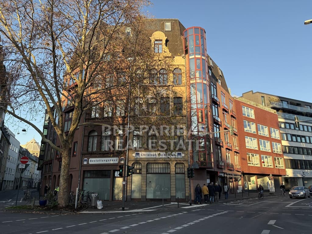 Moderne Praxis- und Behandlungsflächen am Römerturm!