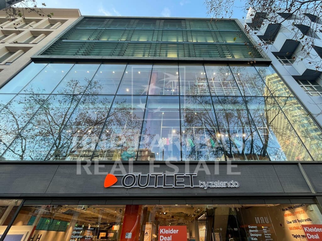 Tauentzienstraße 18