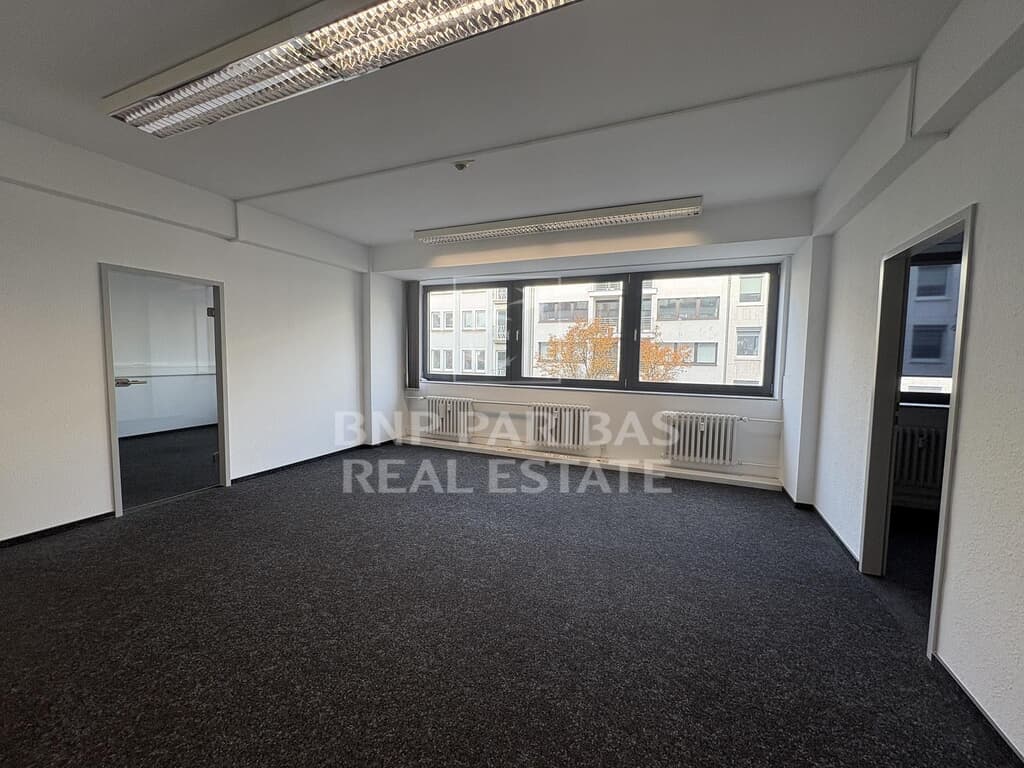 Zentrale Büroflächen im Belgischen Viertel!