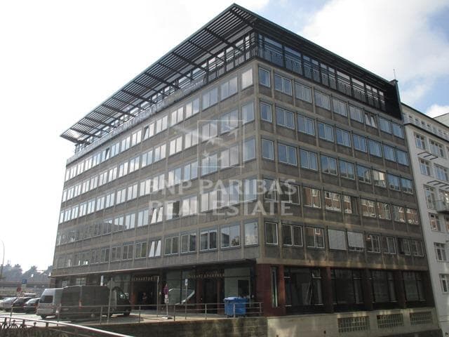 Schöne Büroimmobilie am Alsterfleet!