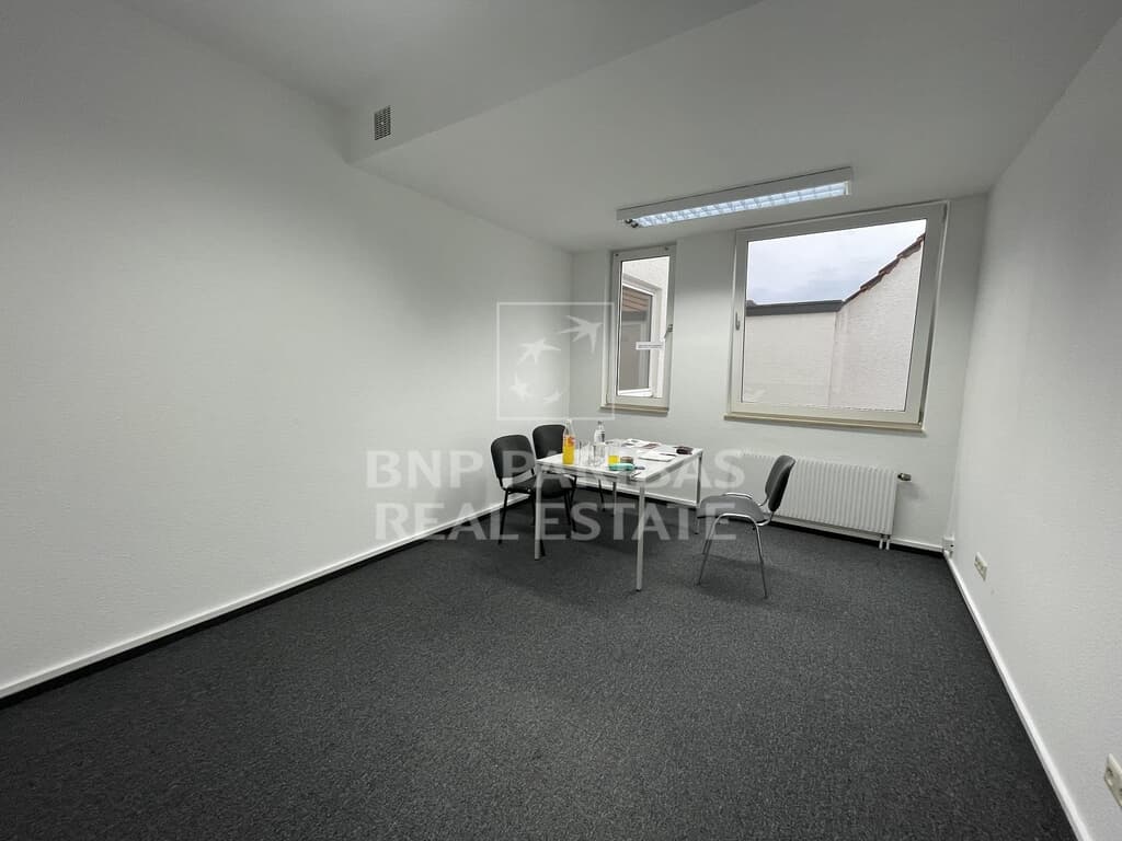 Funktionale Bürofläche in guter Lage