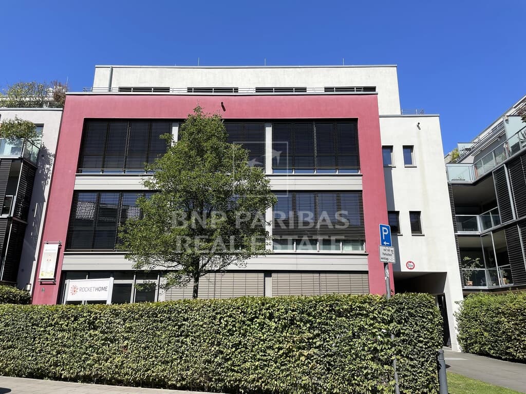 Lichtdurchflutete Kreativ-Büroflächen in der Südstadt