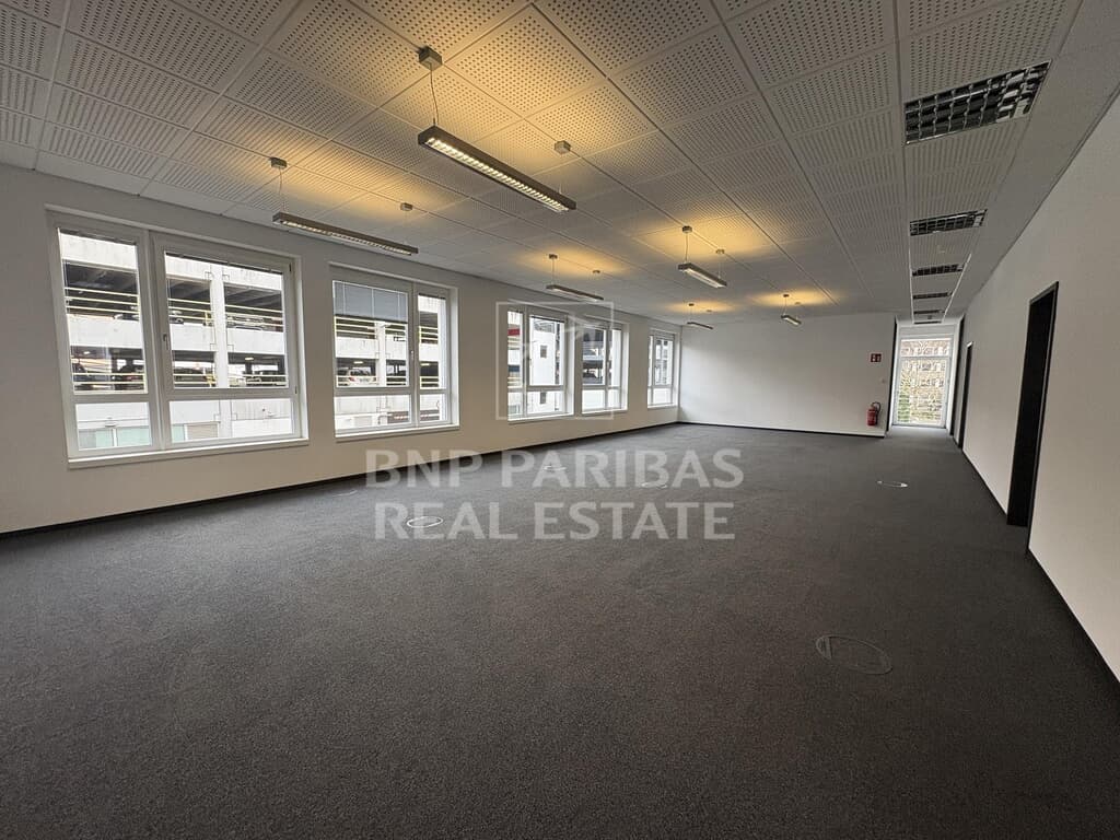 Voll ausgestattete Büroflächen im TechnologiePark!