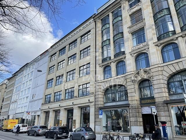 Attraktive Bürofläche mit direkten Blick über die Binnenalster!