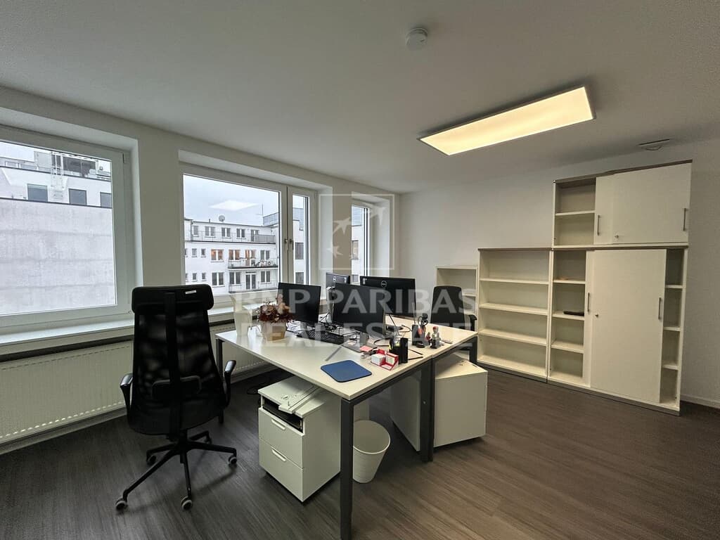 Sanierte Büroflächen in ehemaliger Industrieliegenschaft