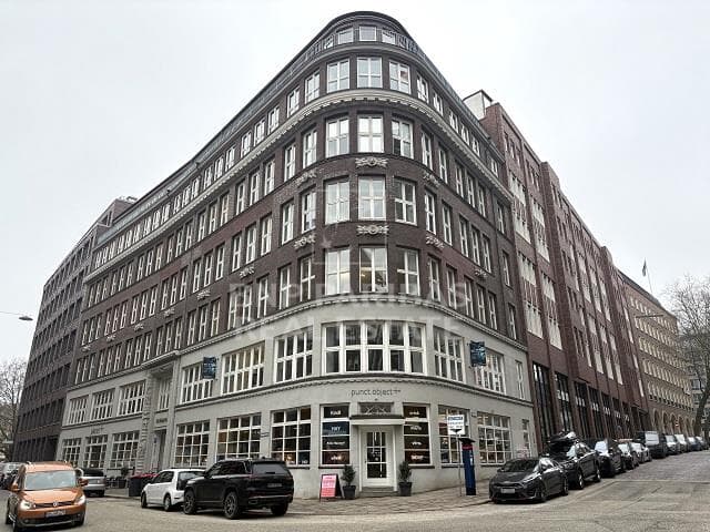 Lichtdurchflutete Büroflächen in der City!