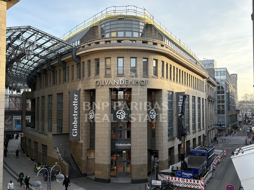 Hochwertige Büroflächen in exzellenter Einzelhandelslage!