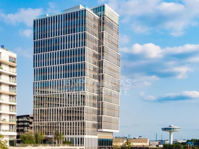 Mietzins ab 20EUR/m² kalt – hochwertige Büroflächen in der Hafen City, stark subventioniert