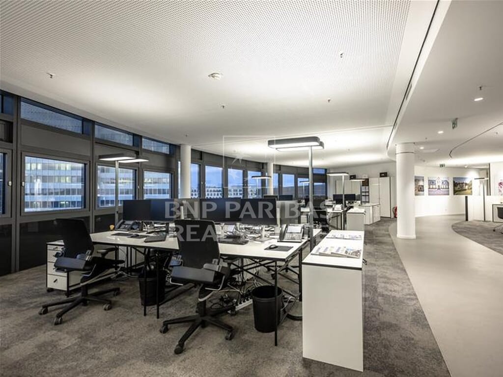 4. OG Bürofläche