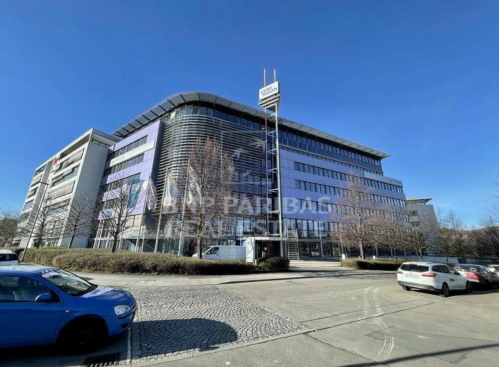 "Bürofläche direkt am Bahnhof von Weilimdorf"