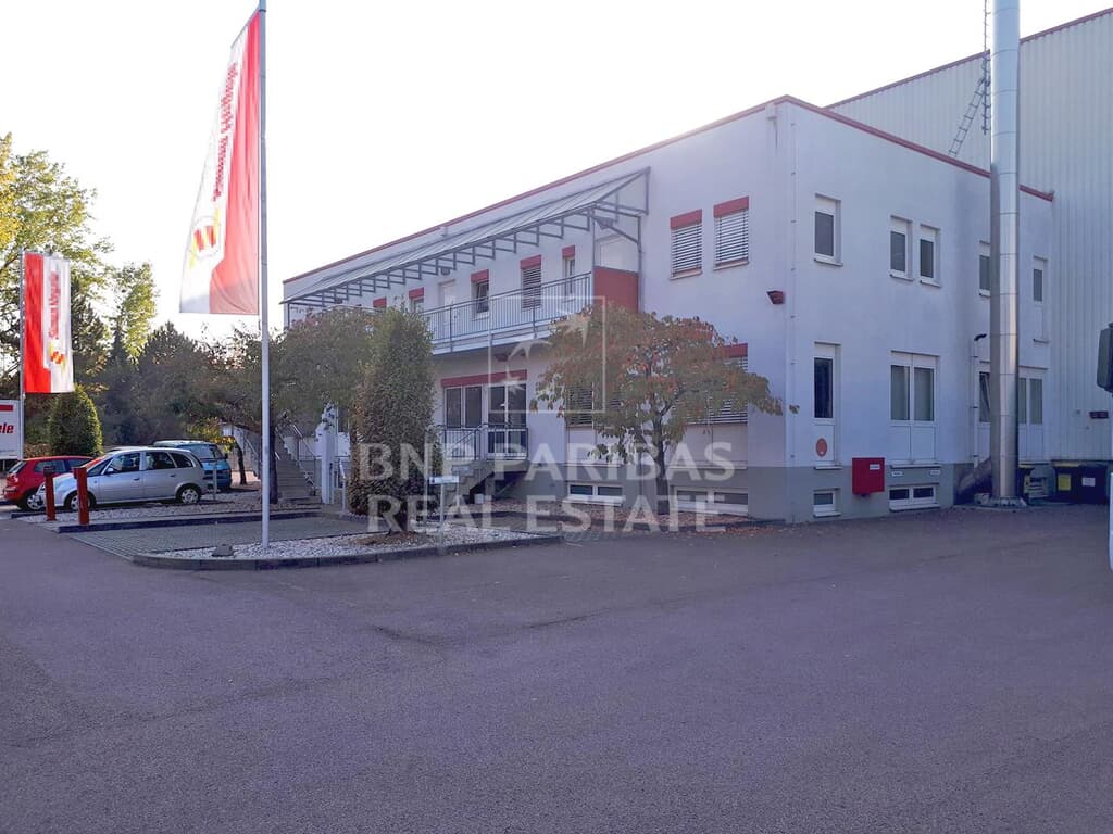 Gepflegte Single-Tenant Lagerhalle in der Nähe zum Flughafen Leipzig/ Halle