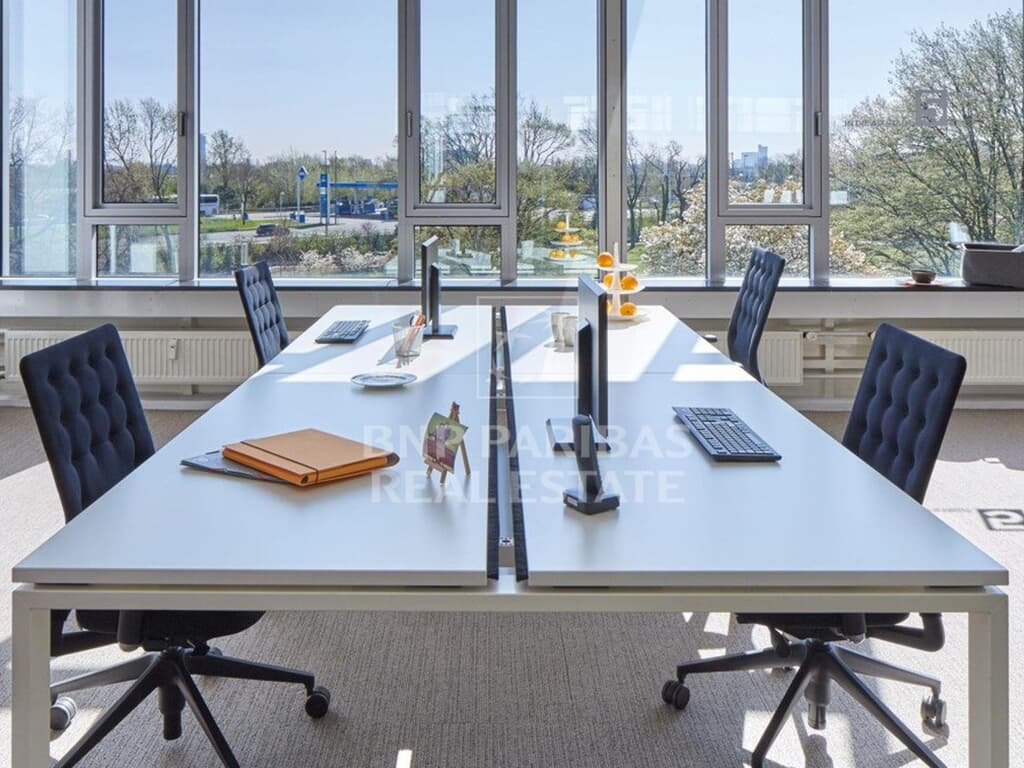 Büro 3
