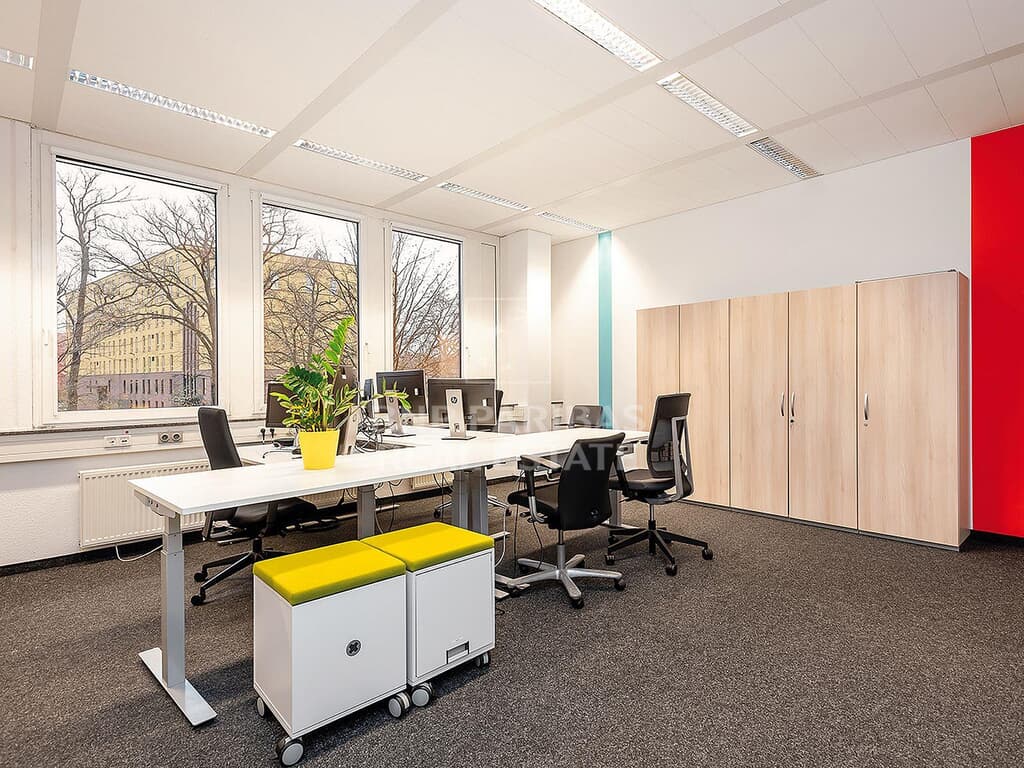 Bürobeispiel