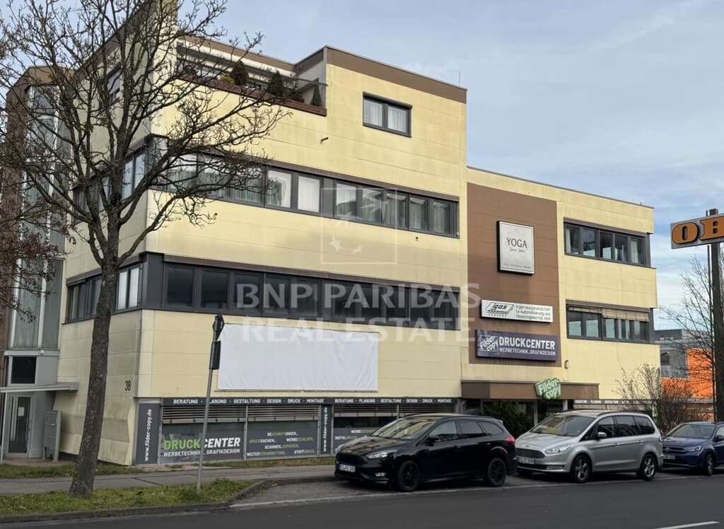 Attraktive Büro- und Lagerflächen in Flughafennähe