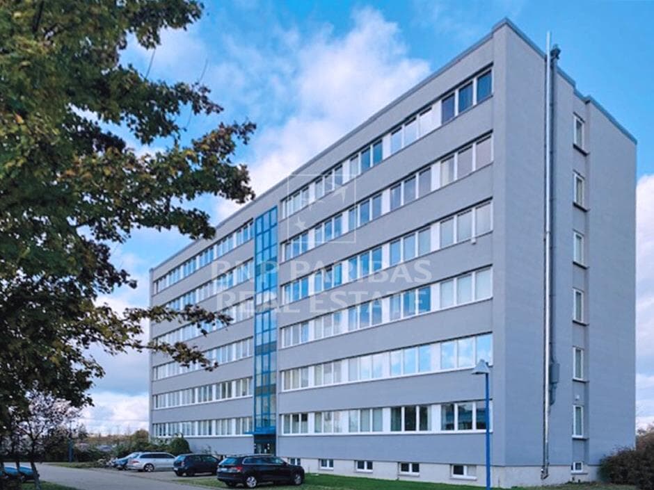 Büro in Bitterfeld mieten 1.500,00 m<sup>2</sup> (BNPPRE L11169)