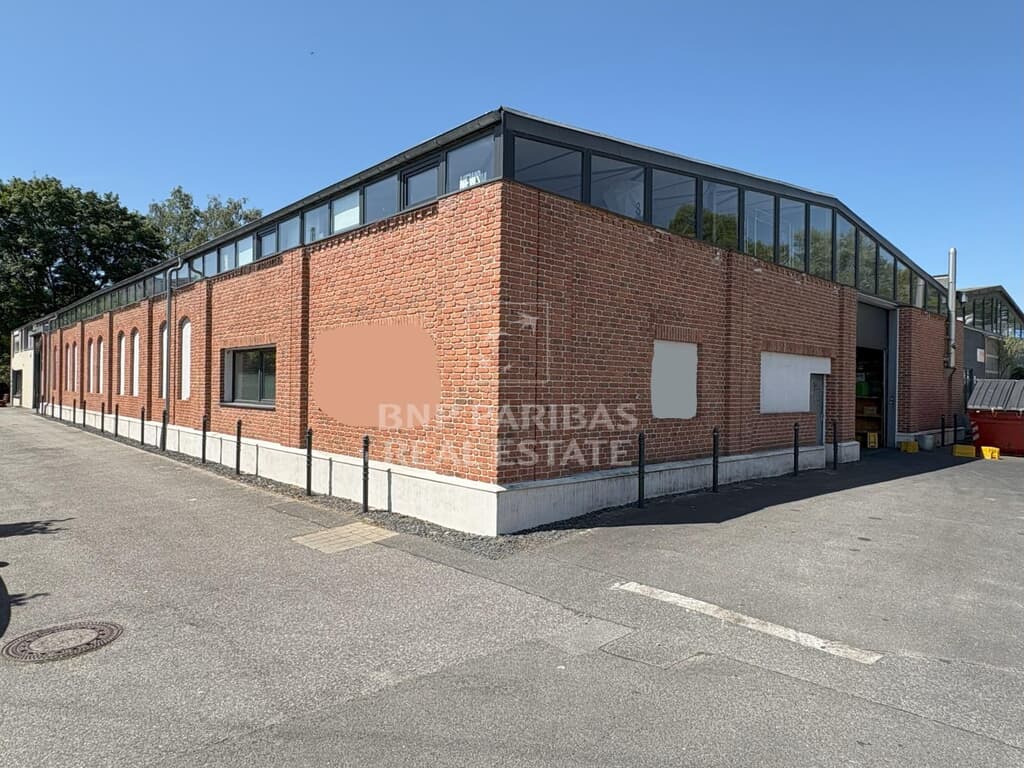 ca. 925 m² Lagerfläche zzgl. Büro im Hamburger Westen