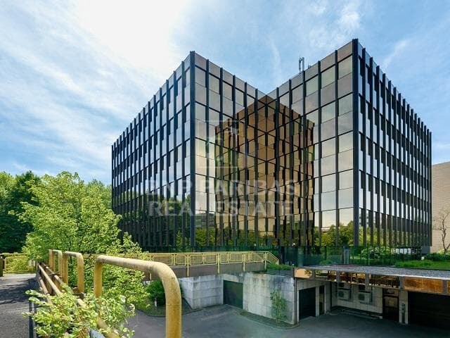 Repräsentative Büroflächen in der City Nord!