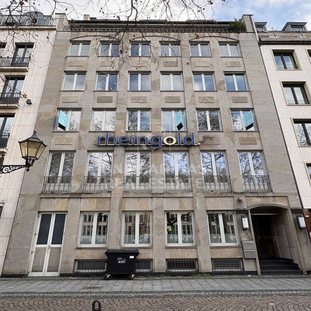 Repräsentative Büroflächen mit begrüntem Innenhof im Herzen Kölns!