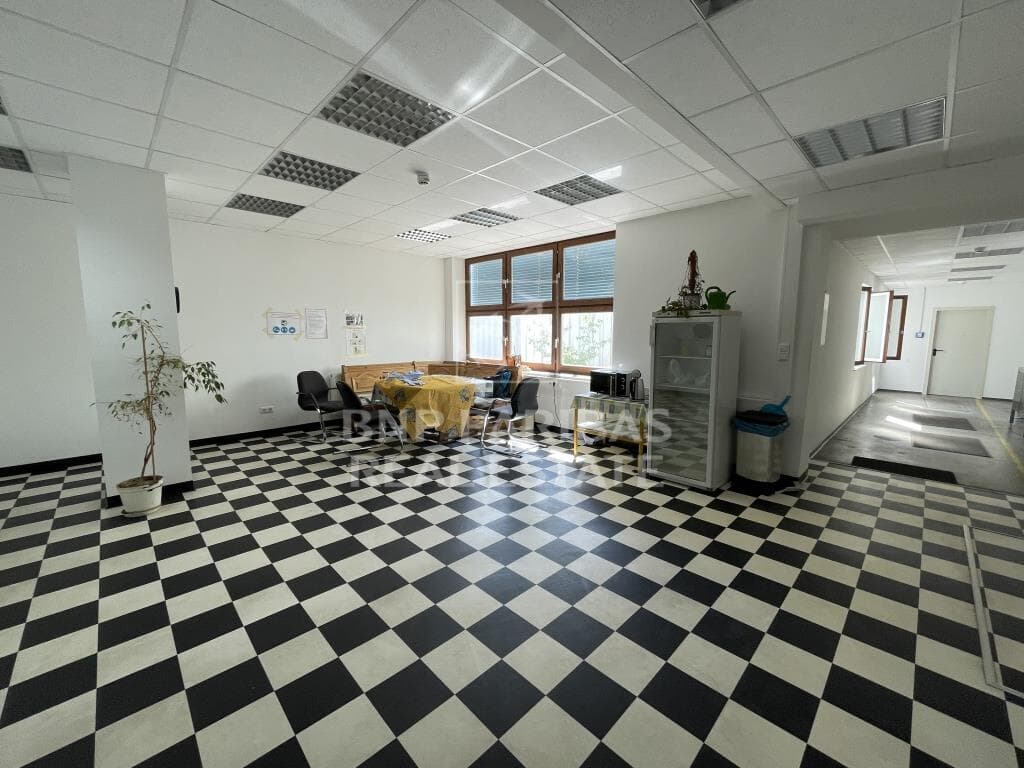 778a99ff-6538-4674-a067-551c6cd15a13_Innenansicht_