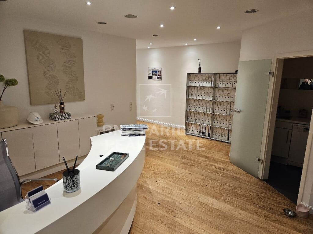 2. OG rechts Empfang