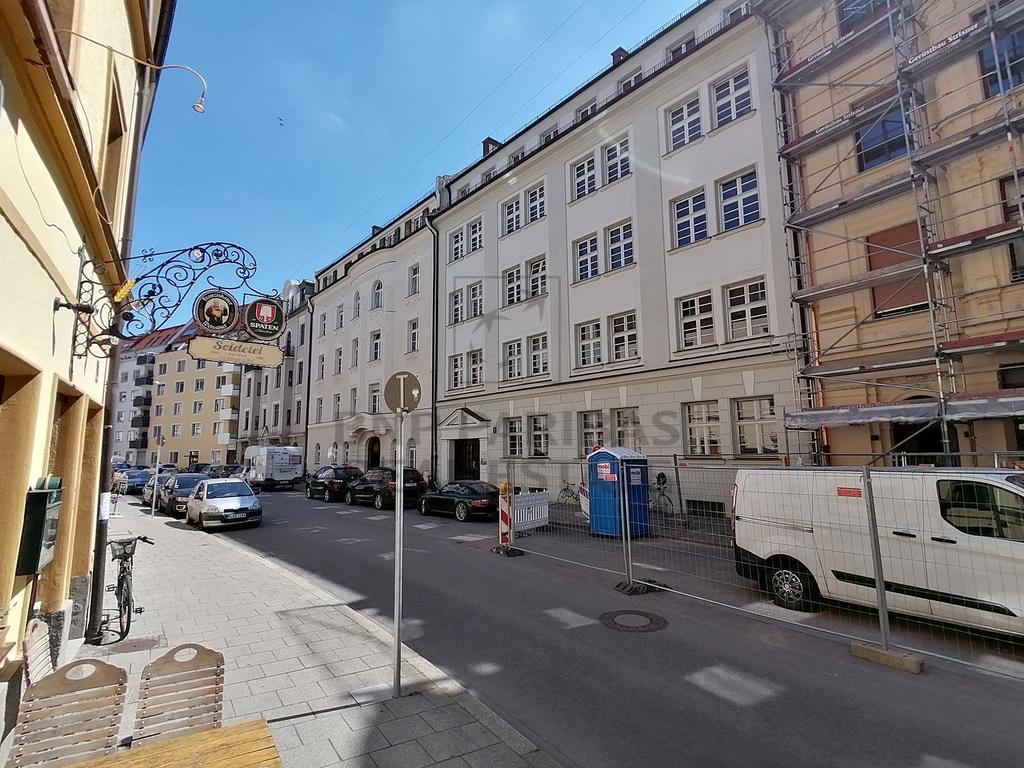 Repräsentatives Altbau-Büro im Lehel