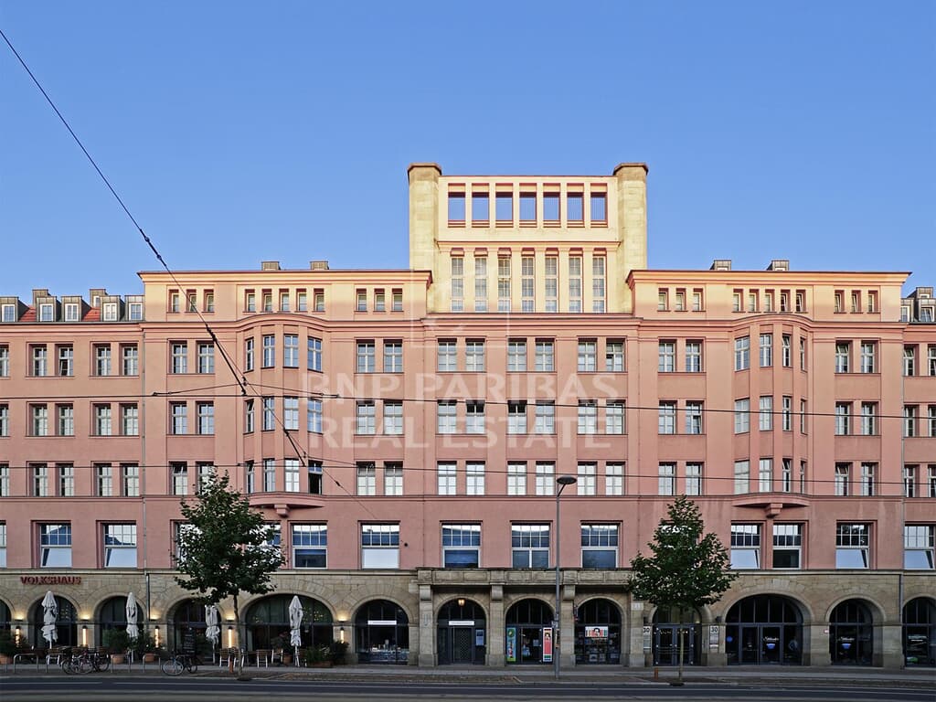 Volkshaus Leipzig! Praktische Praxis-/Bürofläche an der pulsierenden Karl-Liebknecht-Straße